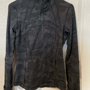 Lululemon Define Jacket, size 6.